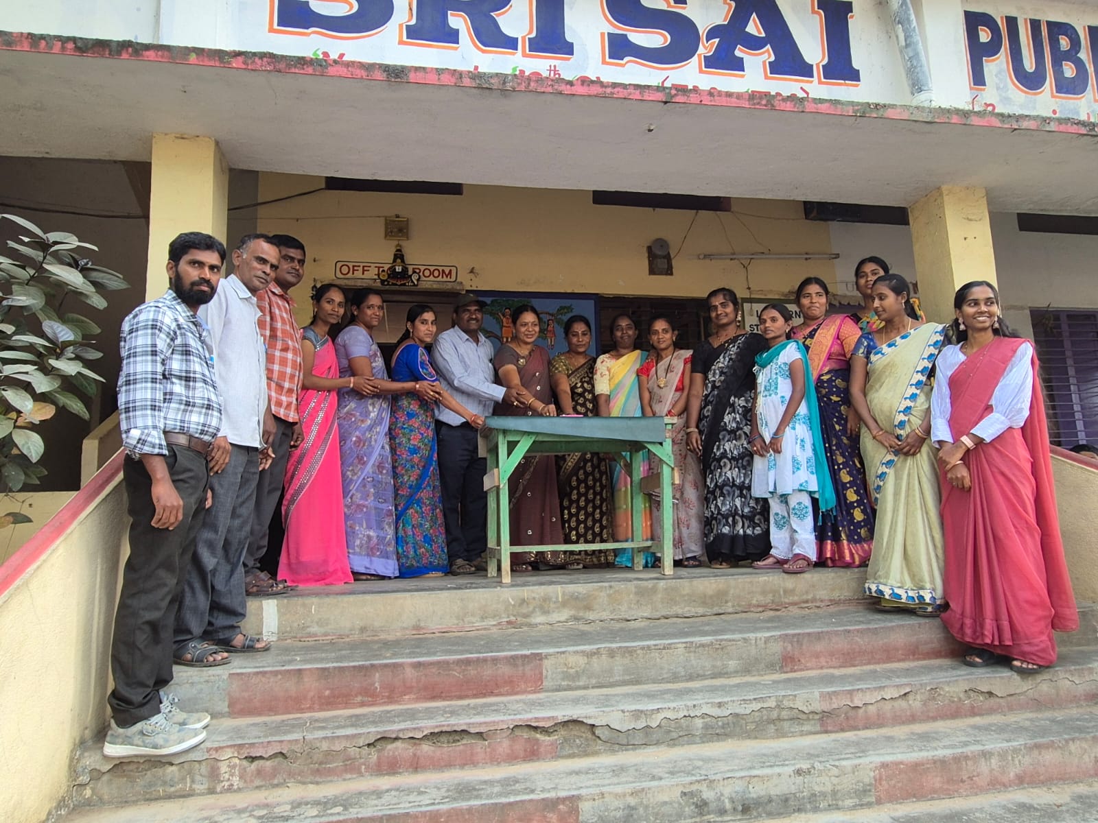 ఆకట్టుకున్న ముందస్తు నూతన సంవత్సర వేడుకలు