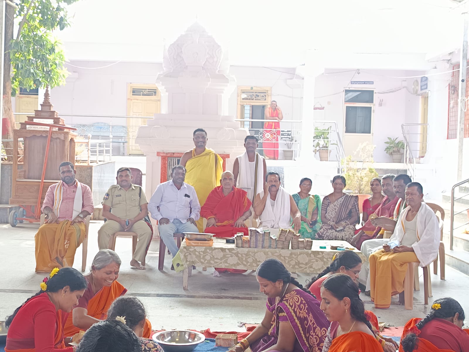 వీరభద్రస్వామి హుండీ లెక్కింపు ఐదు నెలల 15 రోజుల హుండీ లెక్కింపు పూర్తి