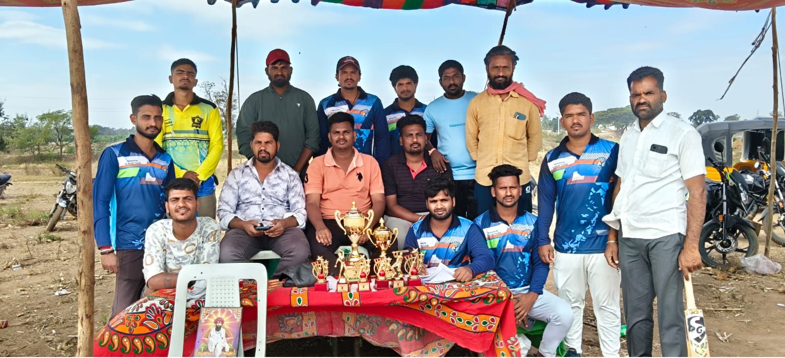 సేవాలాల్ స్మారక క్రికెట్ టోర్నమెంట్ ప్రారంభం