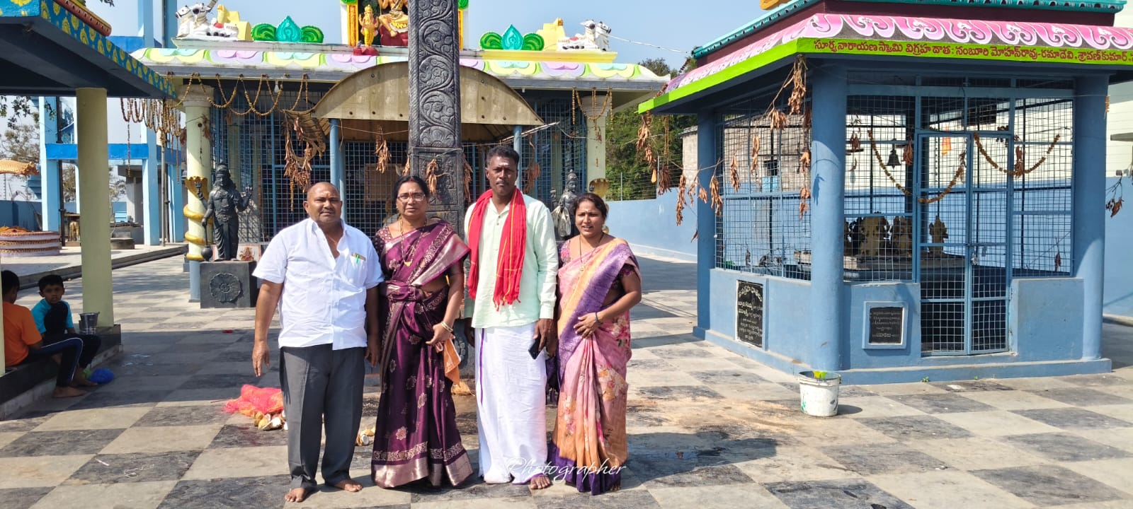 సర్పంచిగా పెరిక నాగేశ్వరావు గెలుపు పట్ల మొక్కు చెల్లించుకున్న మొక్కా సైదులు