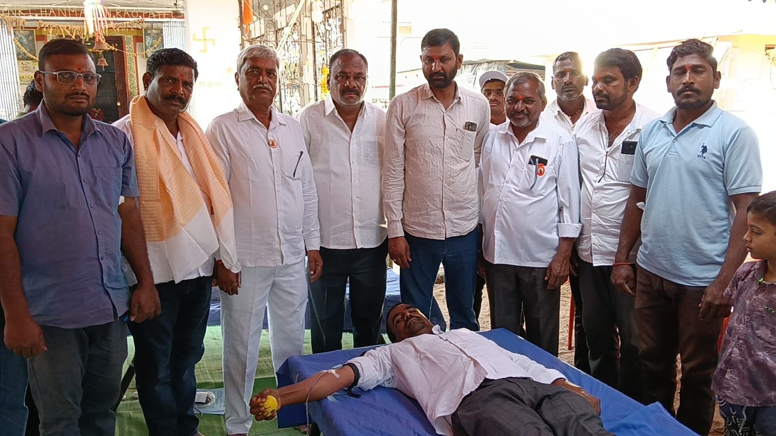 హున్సా గ్రామంలో ఘనంగా రక్తదాన శిబిరం